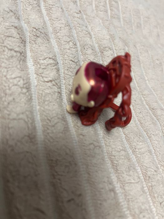 Продам фигурки Осд