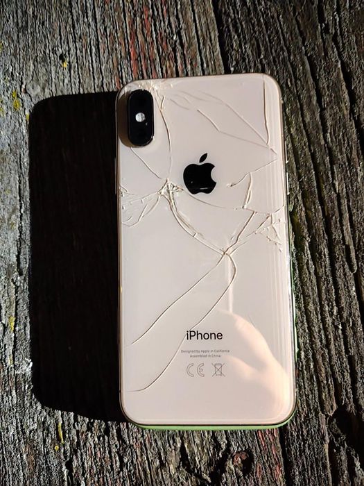 Vând Iphone Xs 64 gb