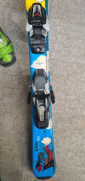 Детски ски 90 см и ски обувки 17.5 см