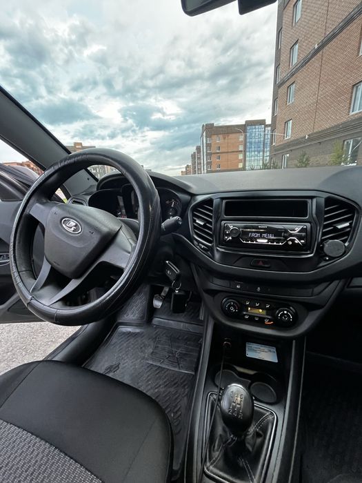 Lada Vesta 1.6 2018 год