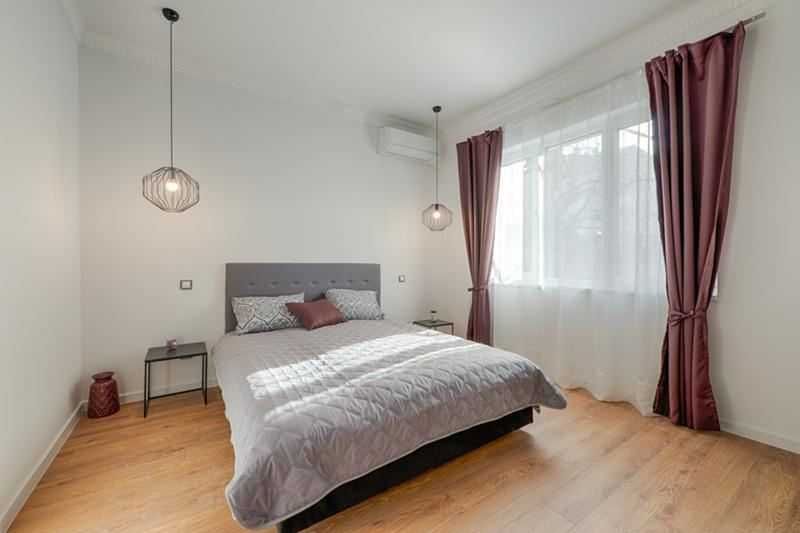 Дава се под наем Двустаен апартамент в София, Център - 68 кв.м за 850 € - Снимка #4