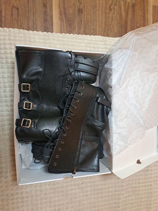 Дамски ботуши с платформа