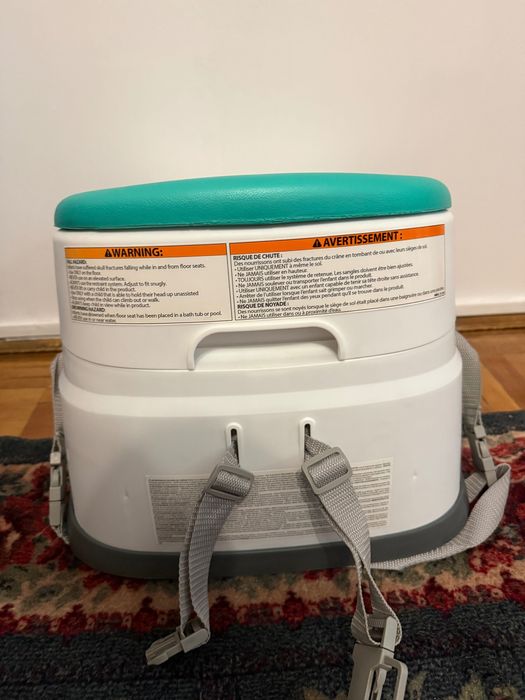 Scaun de masa bebe ingenuity