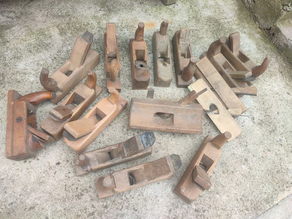 Rindele manuale vechi pentru colecționari/16 bucăți..