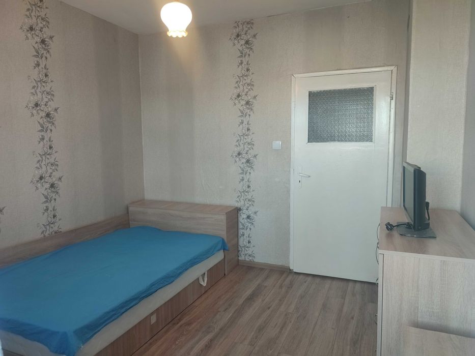 Продава се Едностаен апартамент в Търговище, Център - 50 кв.м за 1357 €/кв.м - Снимка #6