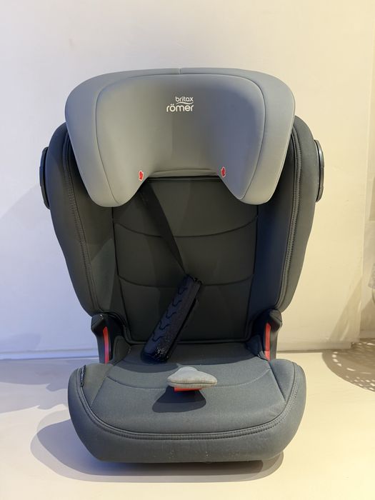 Scaun auto Britax Romer Kidfix III S Storm Grey 15-36 kg ISOFIX