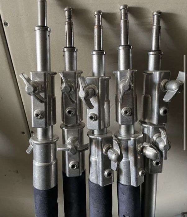 Стойка световая Avenger