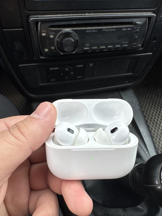 Наушники Airpods pro