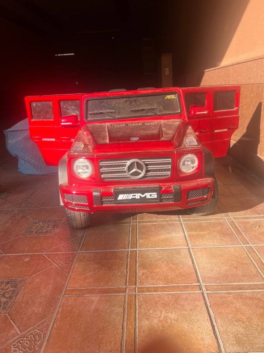 Детский электромобили красный гелик