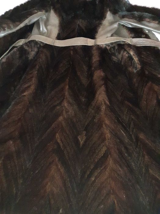 Палто от естествена кожа визон и кожа