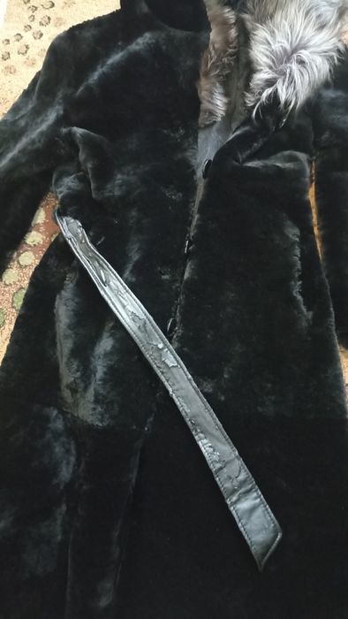 Продается мутоновая шуба