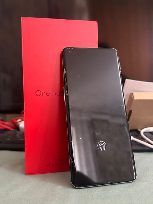 One plus 10 pro(СМОТРЕТЬ ФОТКИ)