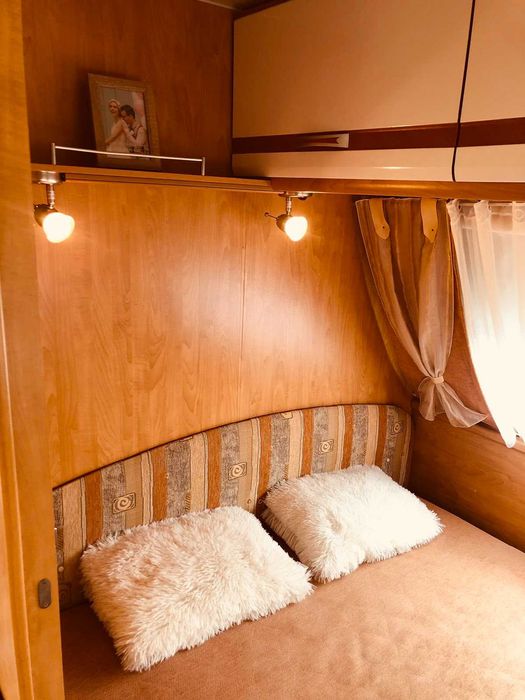 Каравана напълно обзаведена нова