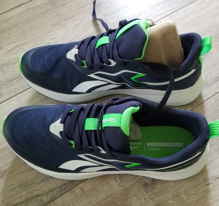 Оригинални НОВИ Reebok маратонки за бягане - номер 44.5