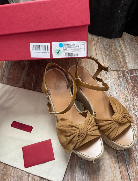 Valentino Garavani еспадрили