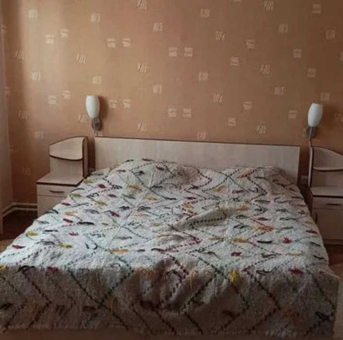 Дава се под наем Тристаен апартамент в Пловдив, Мараша - 88 кв.м за 346.8 € - Снимка #1