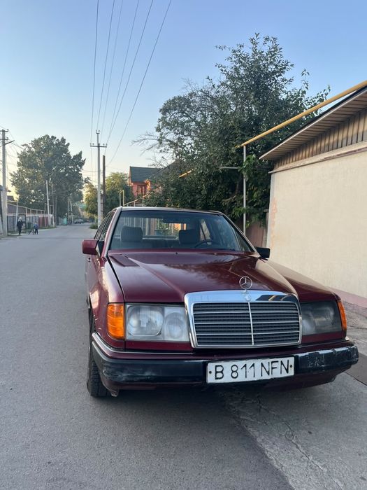 Мерседес бенз 124