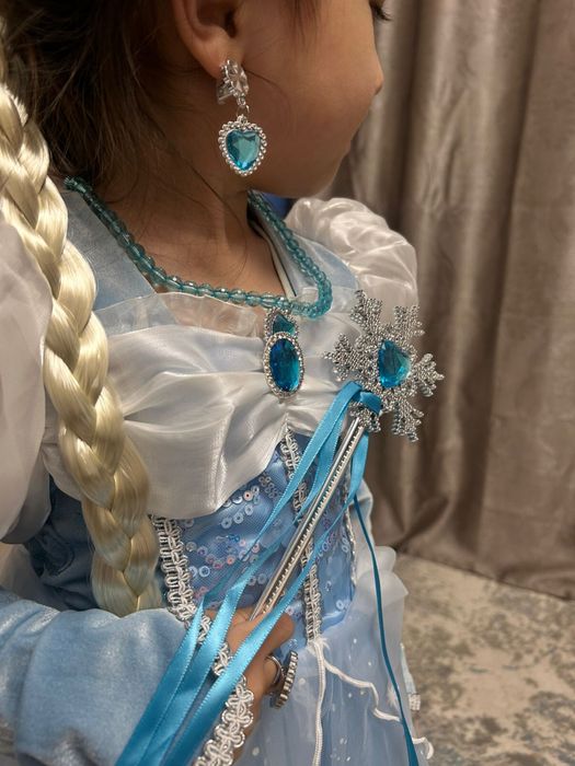 Платье эльзы на девочку.