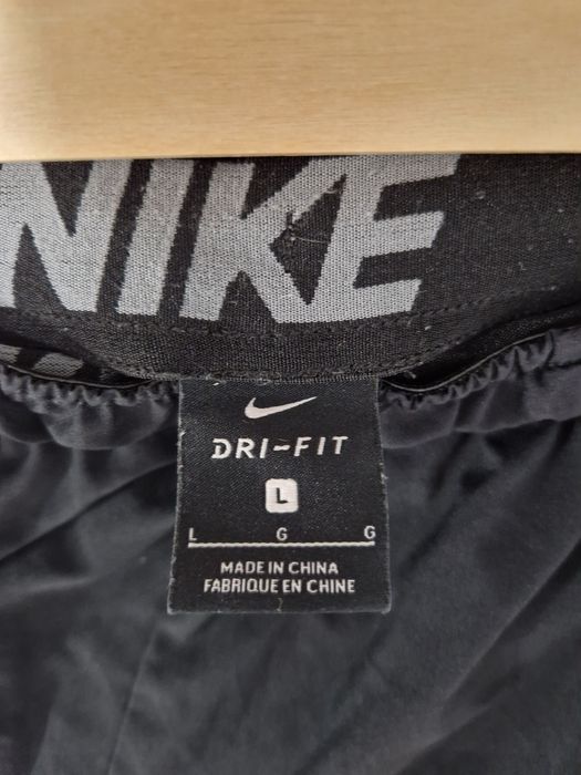 Мъжки къси панталони Nike L размер