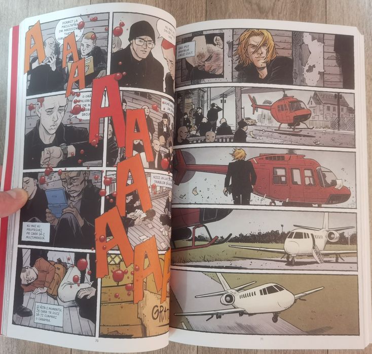 Benzi desenate Sandman Fight Club Dune Real Heroes comic roman grafic