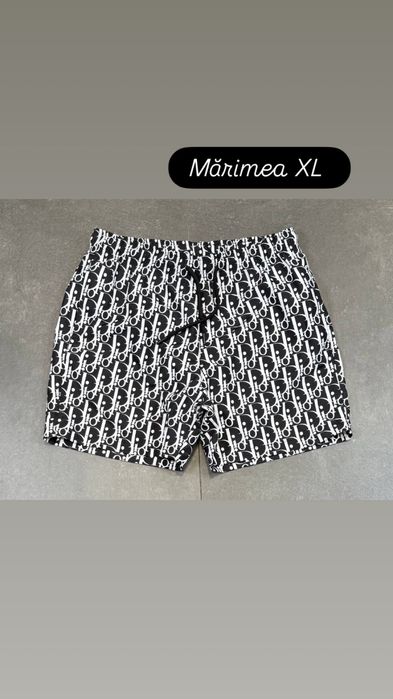 Short baie moschino