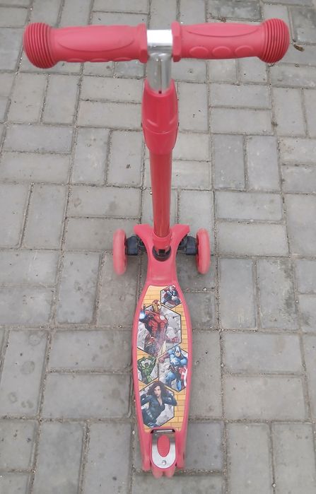 Самокат детский.