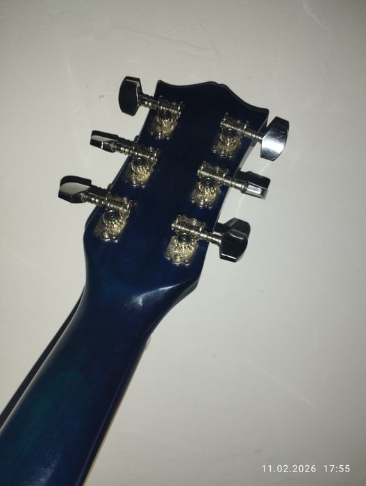 Gitara satiladi 38 lik