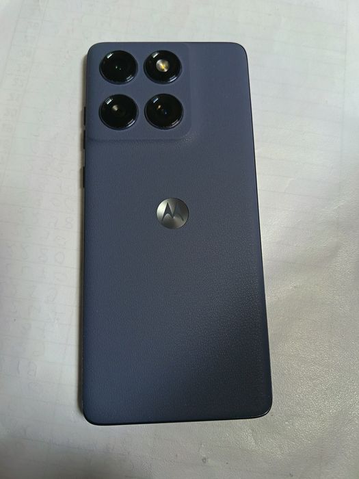 Vând Motorola edge 60 fusion ca nou