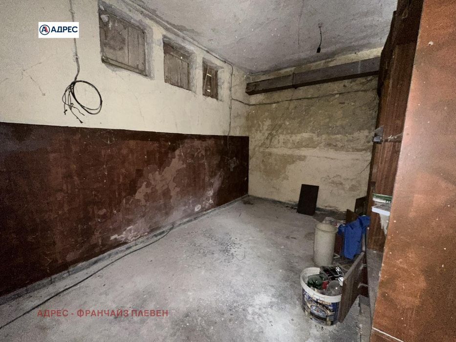 Продава се Магазин в Плевен, Сторгозия - 100 кв.м за 408 €/кв.м - Снимка #3