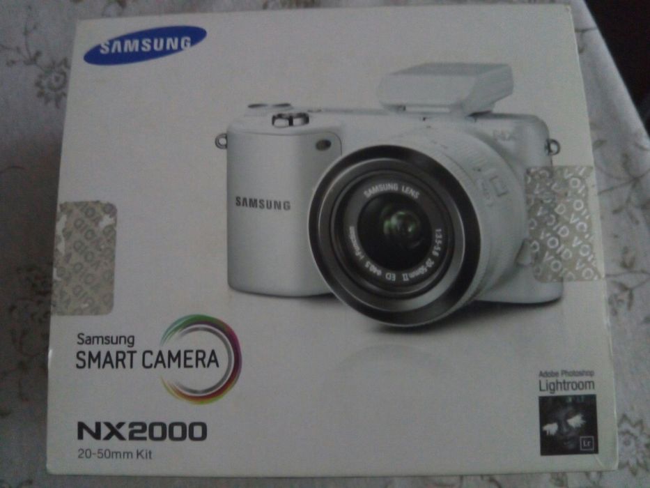 Aparat foto Samsung NX2000