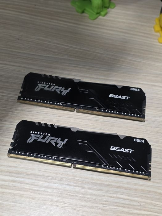 Kit 16gb ddr4 Kingston Fury RGB 3200mhz
