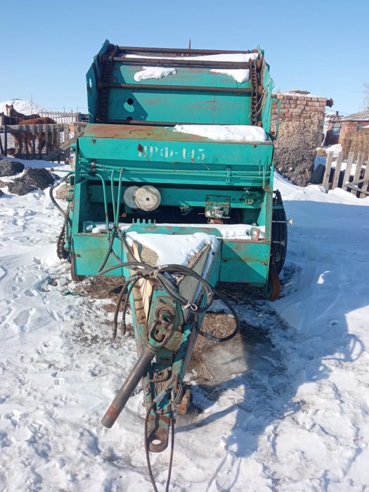 Рулонный пресс подборщик ПРФ 145