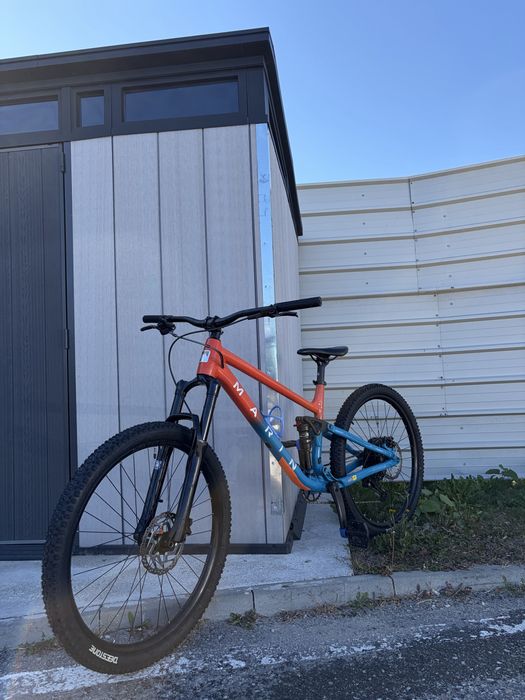 Bicicleta Marin Rift Zone1 27.5 (2023)