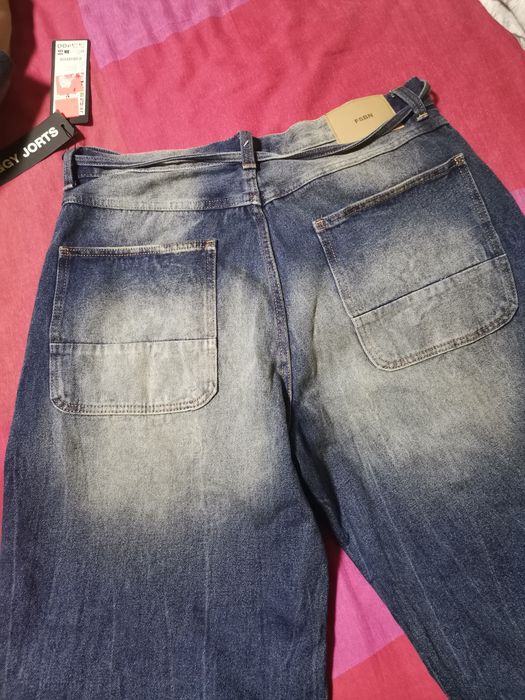 къс дънков панталон