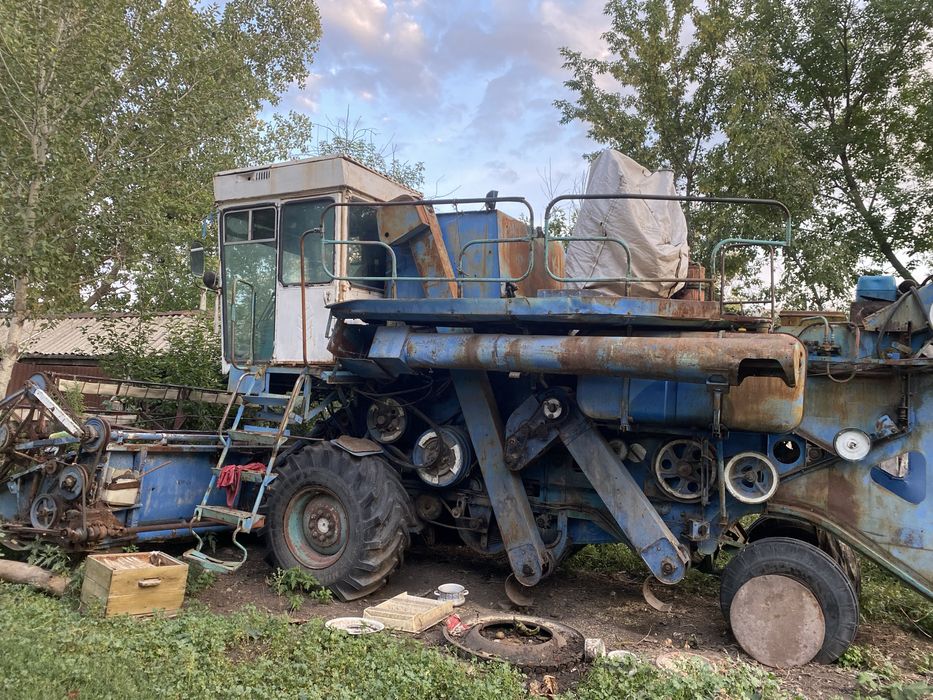 Комбайн Енисей 1200