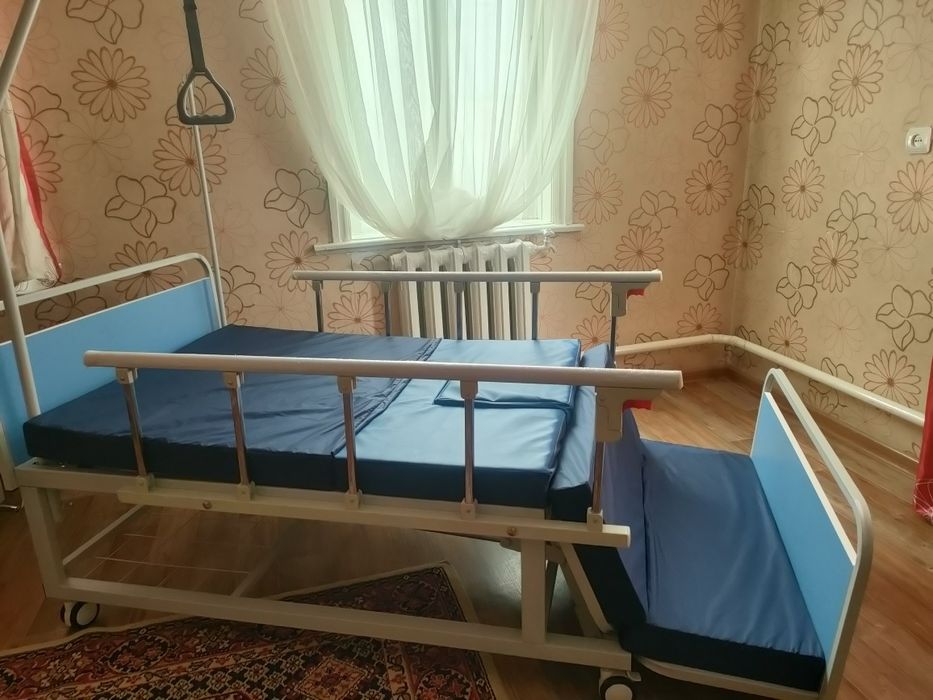Медицинский кровать