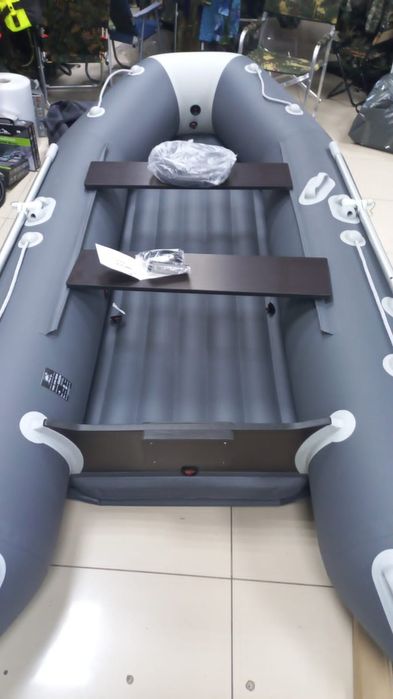 Продам лодку Аква 3200 НДНД