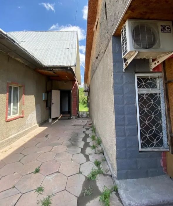 Продам дом в нижней части города