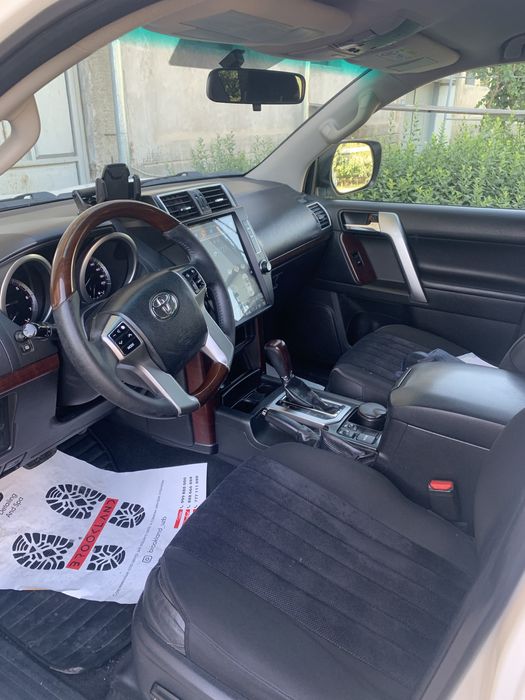 Toyota Prado 150 срочно сотилади