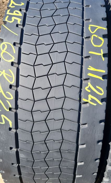 4 Anvelope Tractiune Bridgestone  295/60 R22.5  Stare Impecabilă.
