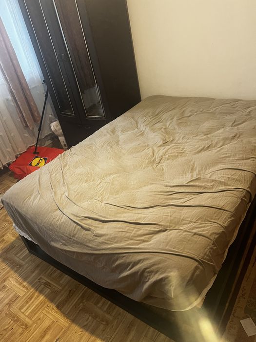 Луксозен ортопедичен матрак (140х190) + подматрачна рамка