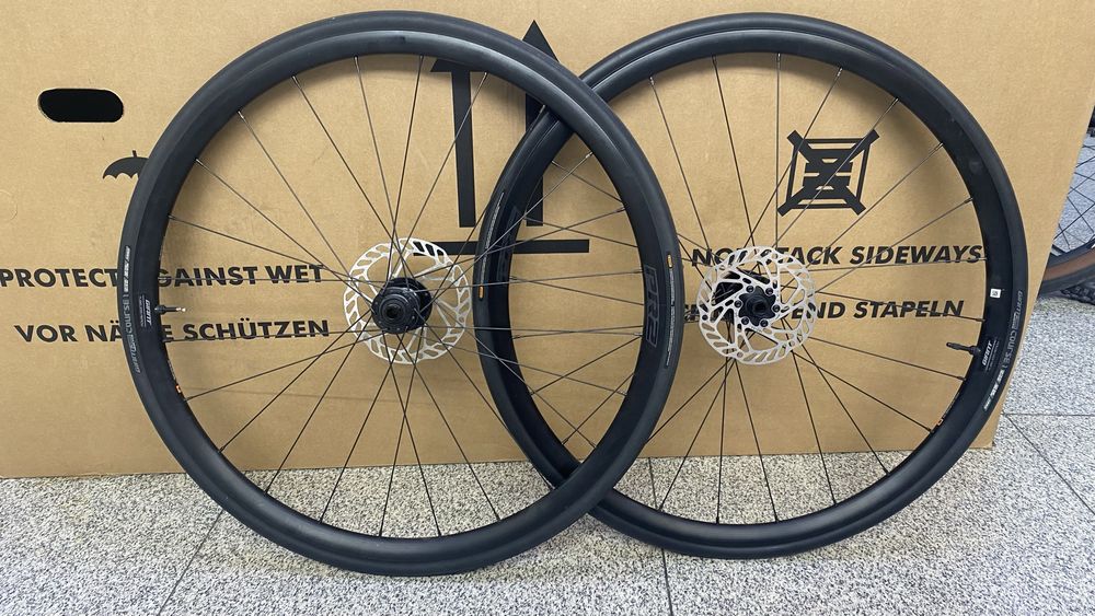 Комплект колёс Giant PR2