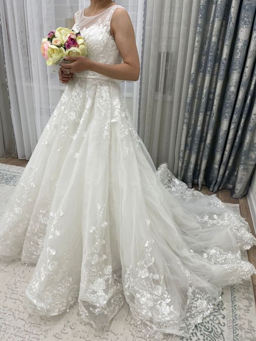 Продам свадебное платье