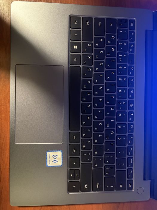 Обменяю Huawei matebook d14