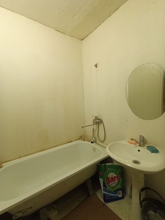 Продам 3-ком., 50 лет Октября, 8