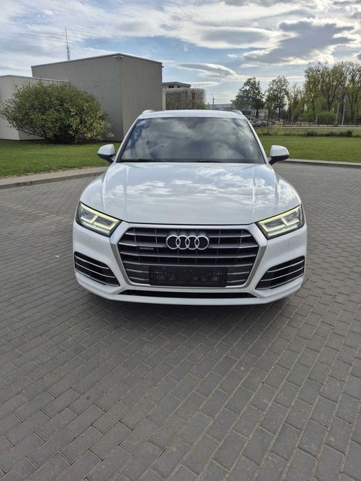 Audi Q5 2.0 TDI Quattro S-LINE