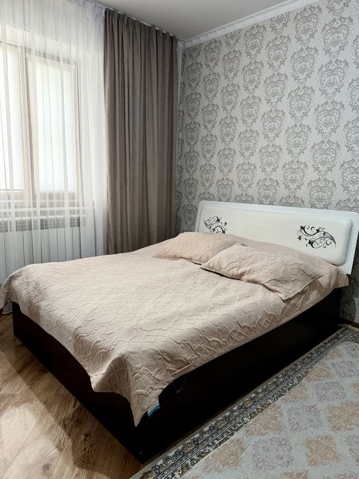 Продам спальный гарнитур