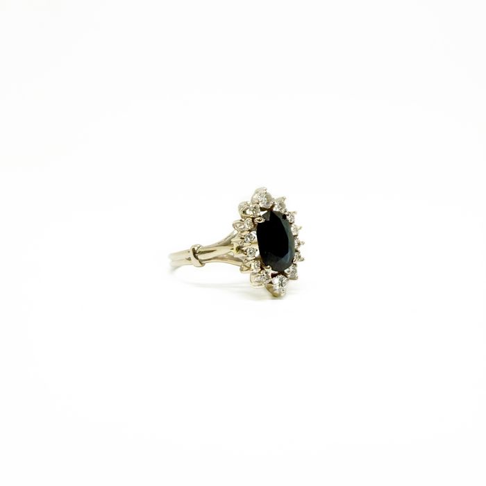 Inel din aur 18k cu safir si diamante naturale