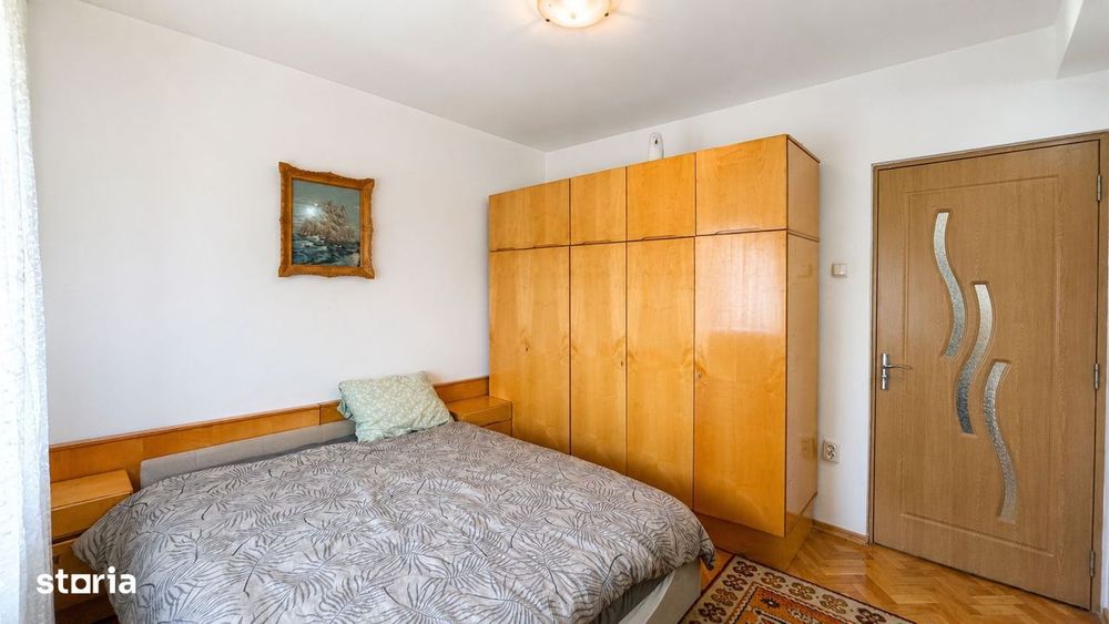 COMISION 0% | 3 camere | Zona Soarelui | Acoperis| Etaj 4/4