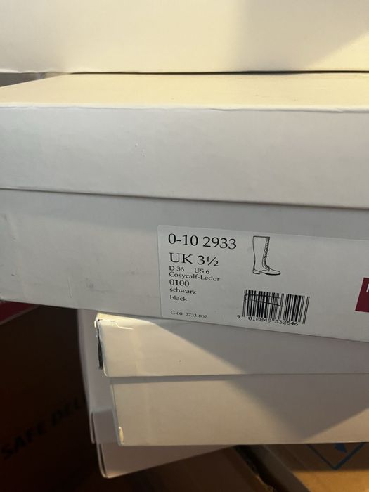 Високи ботуши с връзки Hogl